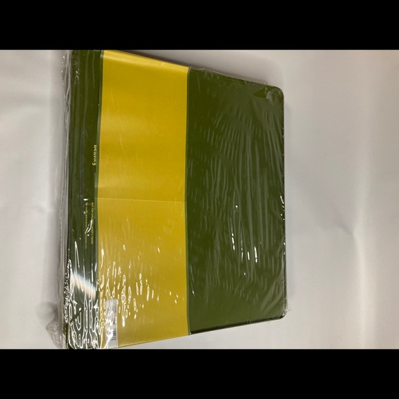 Fun Packed Five Game Set - Picture 2 of 3